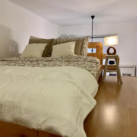 Charming Studio-3